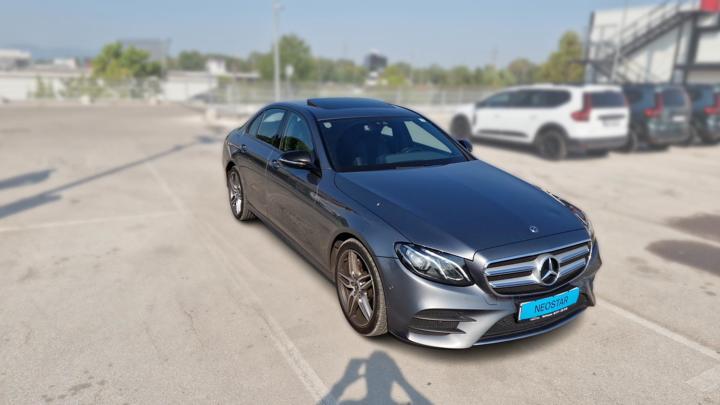 Mercedes-Benz Merceder E220 4 Matic