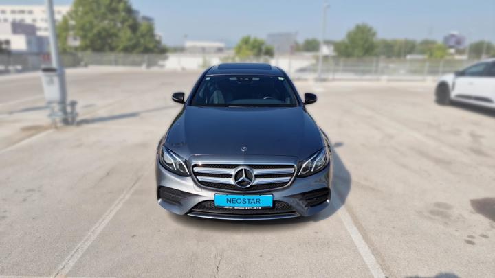 Mercedes-Benz Merceder E220 4 Matic