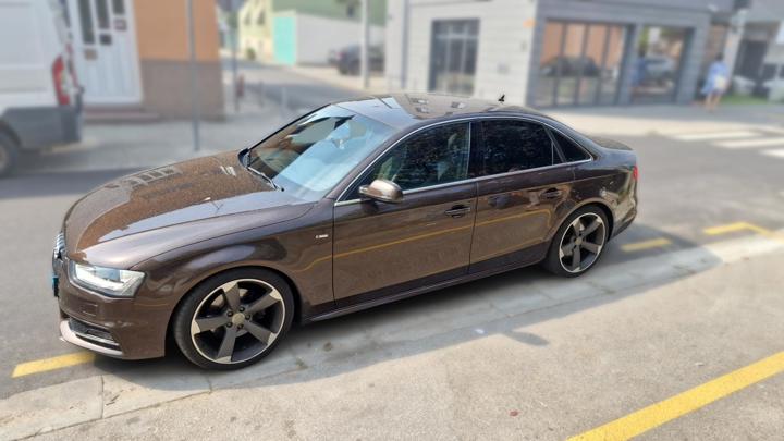 Audi A4 2,0 TDI S tronic