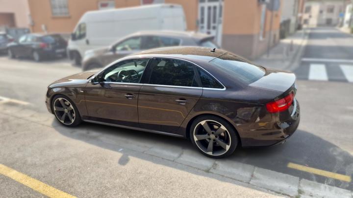 Audi A4 2,0 TDI S tronic