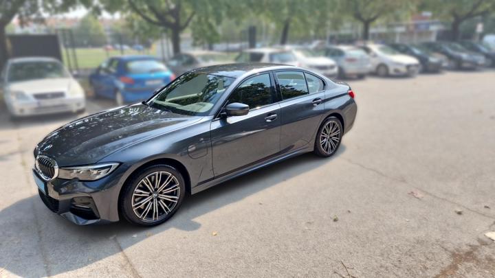 BMW 330e iPerformance M Sport AUT.4 vrata 4X4