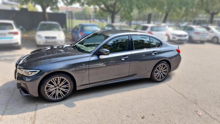 BMW 330e iPerformance M Sport AUT.4 vrata 4X4