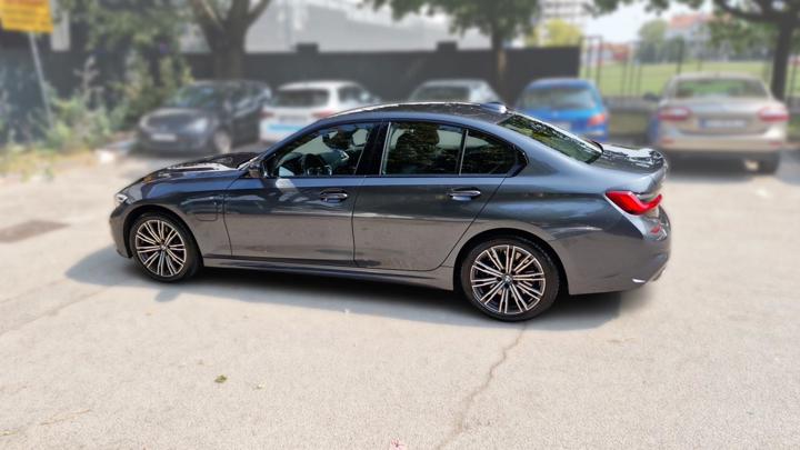 BMW 330e iPerformance M Sport AUT.4 vrata 4X4