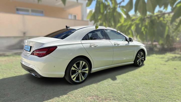 Used 93069 - Mercedes-Benz CLA-Klasa CLA 200 d Urban cars