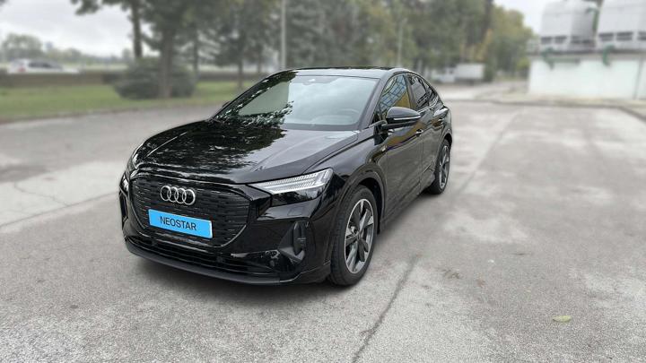 Audi 	 Q4 Sportback 50 e-tron quattro