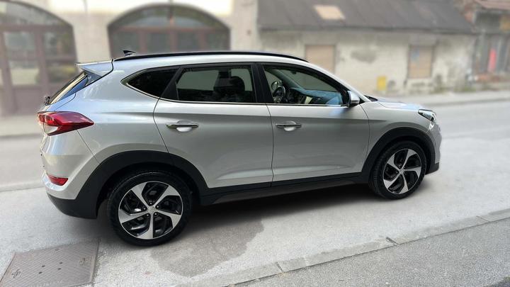 Hyundai TUCSON 4WD 2.0 CRDI PREMIUM AUT.