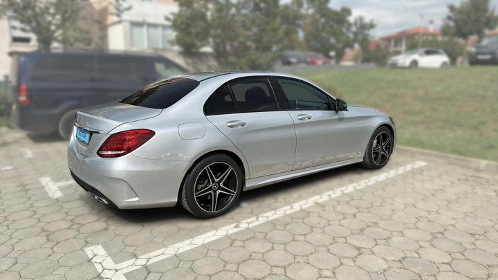 Rabljeni automobil na prodaju iz oglasa 93180 - Mercedes-Benz C-Klasa C220 d AMG line