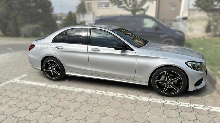 Mercedes-Benz C220 d AMG line