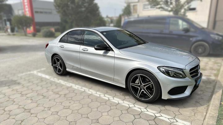 Mercedes-Benz C220 d AMG line