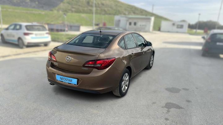 Opel Astra 1,4 Turbo Enjoy