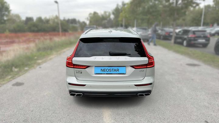 Volvo V60, 2.0 D3 MOMENTUM