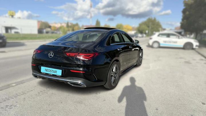 Mercedes-Benz CLA 200 AMG Line