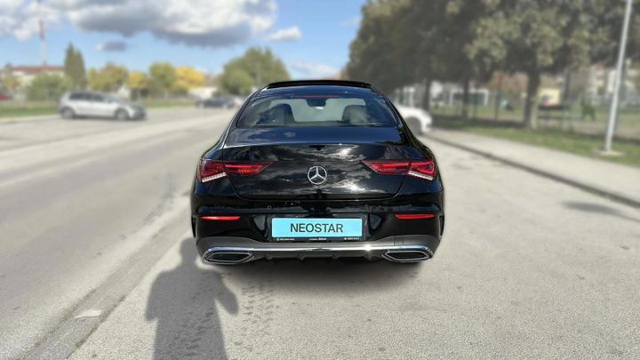 Mercedes-Benz CLA 200 AMG Line