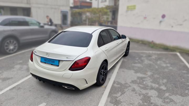 Mercedes-Benz C 300 e 4MATIC AMG Line Aut.