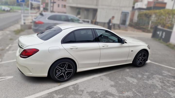 Mercedes-Benz C 300 e 4MATIC AMG Line Aut.