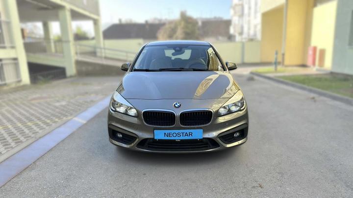 BMW 225i Luxury Aut.