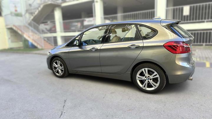 BMW 225i Luxury Aut.