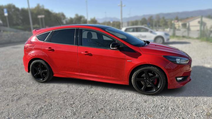 Ford Focus 2,0 TDCi ST Line Red&Black Edition