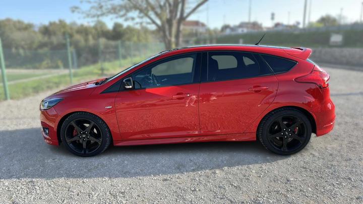 Ford Focus 2,0 TDCi ST Line Red&Black Edition