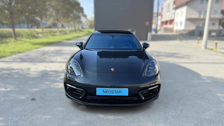 Porsche Panamera 4 E-Hybrid Platinum Edition PDK