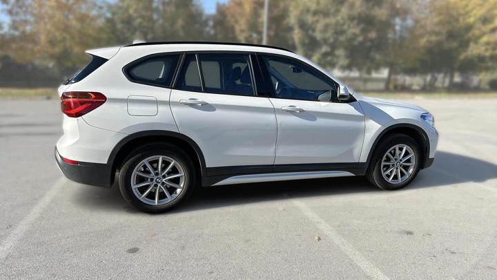 BMW X1 sDrive18d Sport Line