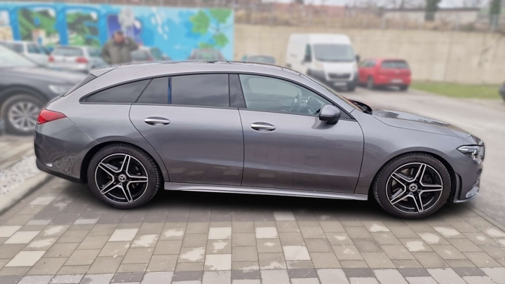 Mercedes-Benz CLA Shooting Break AMG 200D