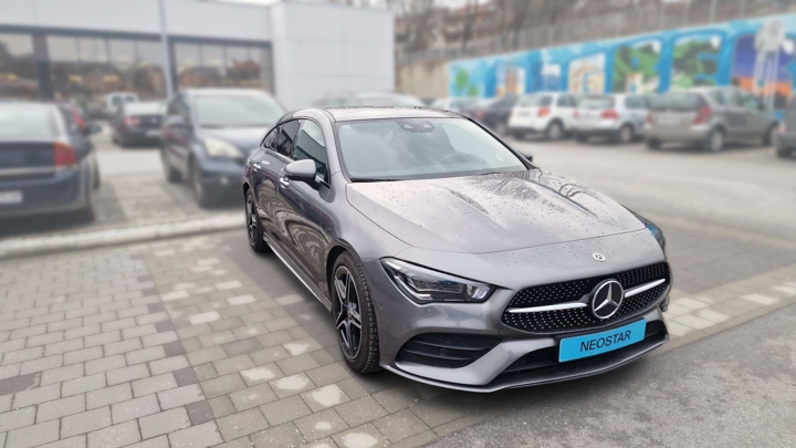 Mercedes-Benz CLA Shooting Break AMG 200D