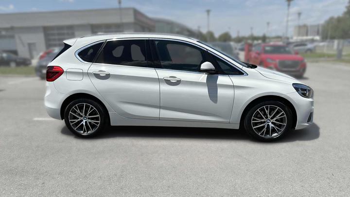 BMW 218i Active Tourer Advantage