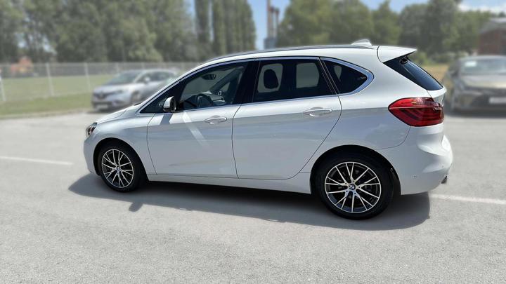 BMW 218i Active Tourer Advantage