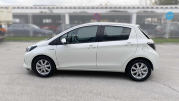 Toyota Yaris 1.5 Hybrid Sol 5 vrata Aut.