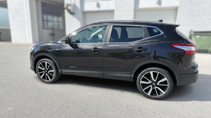 Nissan Qashqai 1,6 dCi  N-Connecta 5 vrata