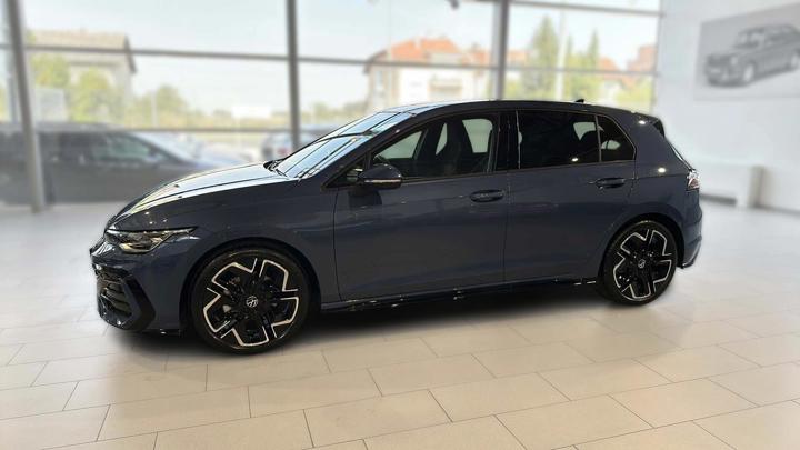 VW Golf VIII PA 1.5 eTSI DSG R-Line