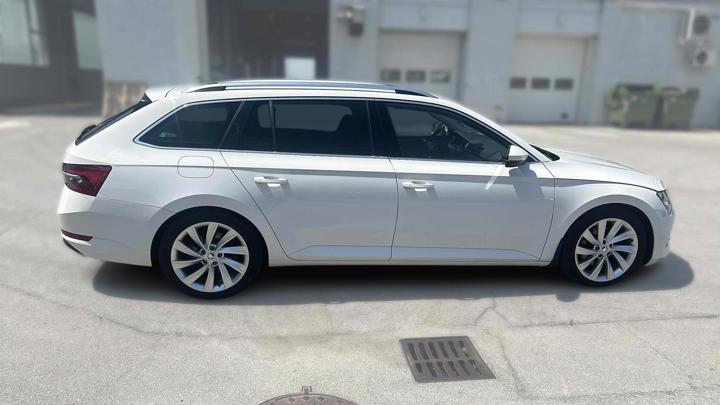 Škoda Superb Combi 2,0 TDI Business Line DSG