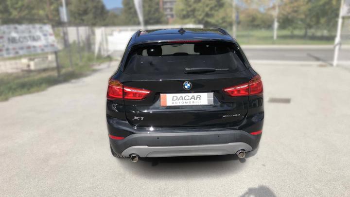 BMW X1 xDrive18d Advantage