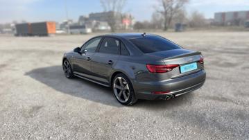 Audi A4 2.0 TDI S line S -tronic