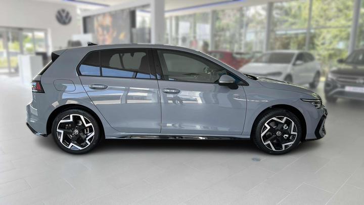 VW Golf VIII PA 1.5 eTSI DSG R-Line