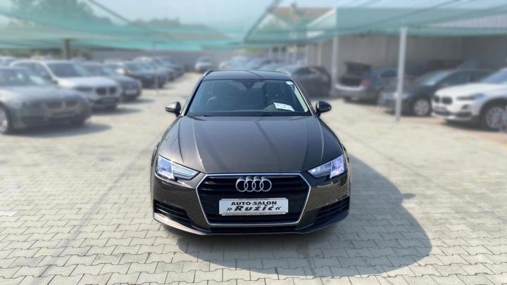 Audi A4 Avant 30 TDI S tronic