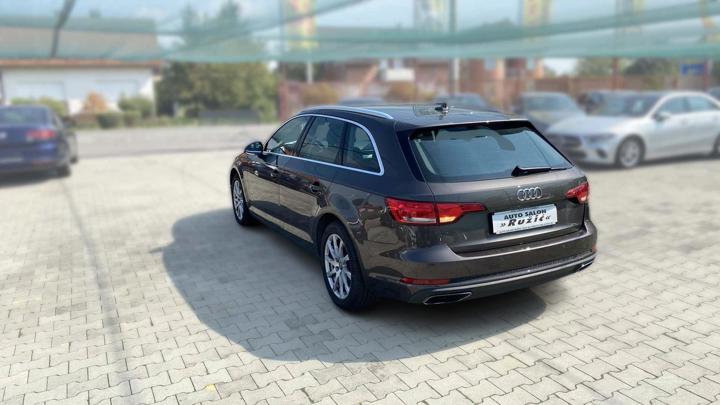 Audi A4 Avant 30 TDI S tronic