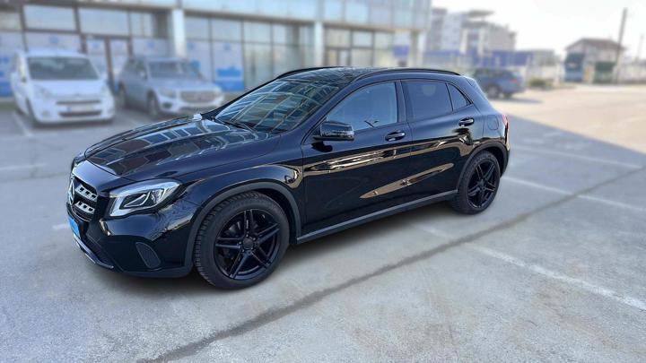 Mercedes-Benz GLA 200 Night Star