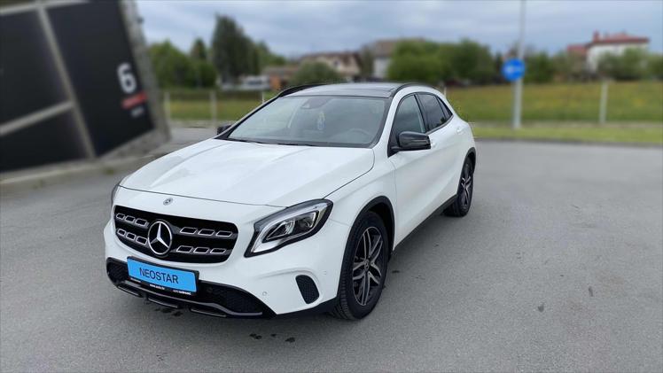 Rabljeni automobil na prodaju iz oglasa 61030 - Mercedes-Benz GLA-Klasa GLA 220 d Urban Aut.