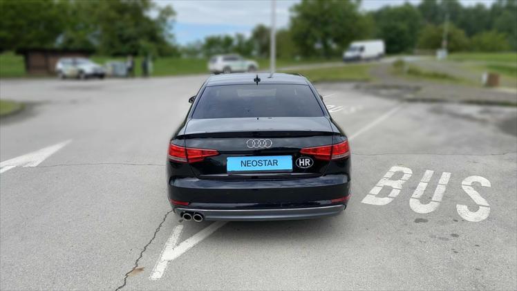 Audi A4 quattro 2,0 TDI S tronic