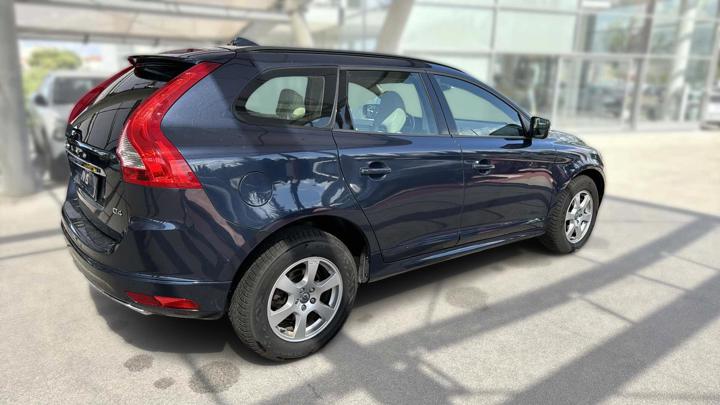 Volvo XC60 FWD D4 Summum