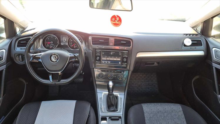 VW Golf 1,6 TDI BMT Trendline HR DSG