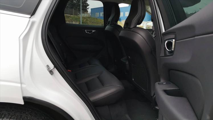 Volvo XC60 B5D AWD Momentum Pro Aut.