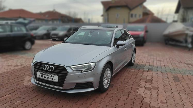 Audi rabljeni automobil na prodaju iz oglasa 67190 - Audi A3 A3 Sportback 1,6 TDI Sport S tronic