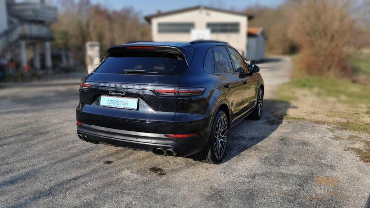 Porsche Cayenne S Tiptronic