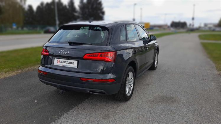 Audi Q5 quattro 40 TDI (Basis) S tronic