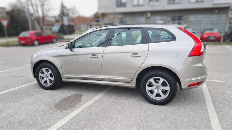 Volvo XC60 AWD D4 Momentum Geartronic