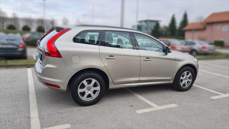 Volvo XC60 AWD D4 Momentum Geartronic