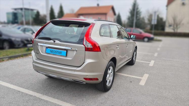 Volvo XC60 AWD D4 Momentum Geartronic